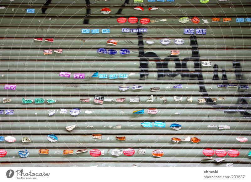 Reklame Jugendkultur Subkultur Jalousie Etikett Zeichen Schriftzeichen Schilder & Markierungen Graffiti Linie mehrfarbig Werbung Smiley Farbfoto Außenaufnahme