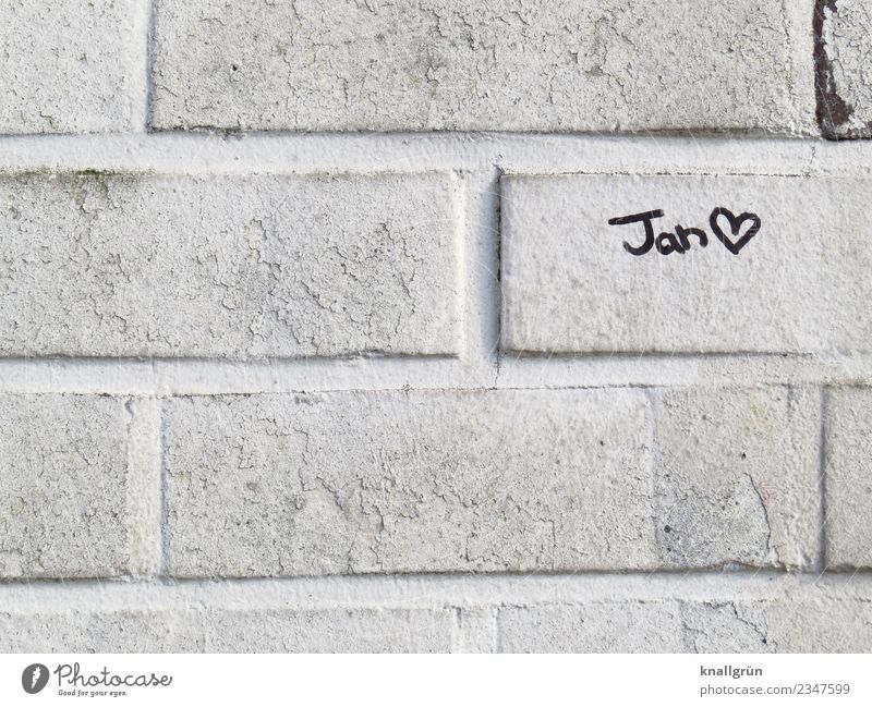 Jan Mauer Wand Schriftzeichen Graffiti Herz Kommunizieren Stadt schwarz weiß Gefühle Liebe Verliebtheit Romantik Interesse Partnerschaft Freundschaft Backstein
