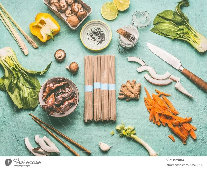 Asiatische Küche Zutaten Lebensmittel Gemüse Salat Salatbeilage Kräuter & Gewürze Ernährung Mittagessen Bioprodukte Vegetarische Ernährung Diät Geschirr Messer