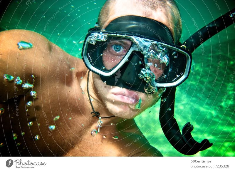 Der Taucher - the diver tauchen maskulin Junger Mann Jugendliche Gesicht 1 Mensch 18-30 Jahre Erwachsene kurzhaarig Schwimmen & Baden grün Stimmung