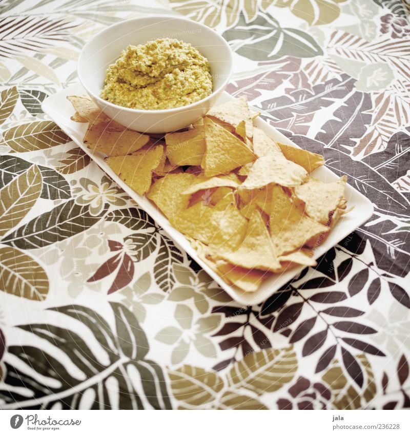 chips & dip Lebensmittel Kartoffelchips Dip Ernährung Fastfood Fingerfood Schalen & Schüsseln lecker Farbfoto Innenaufnahme Menschenleer Tag Tischwäsche Muster