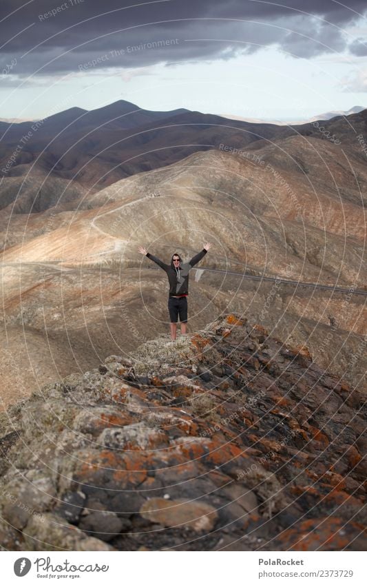 #AS# hoch hinaus Kunst ästhetisch Gipfel Landschaft Berge u. Gebirge Gipfelkreuz Jugendkultur Junger Mann Applaus fertig Ziel Fuerteventura Farbfoto mehrfarbig