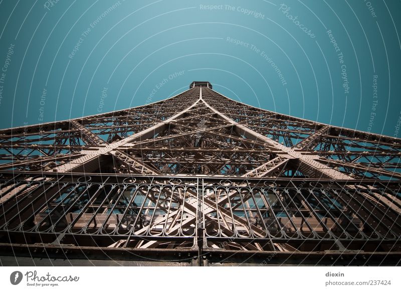 ...noch mehr Nieten! Ferien & Urlaub & Reisen Tourismus Ausflug Sightseeing Städtereise Sommer Paris Frankreich Europa Turm Bauwerk Architektur Fernsehturm