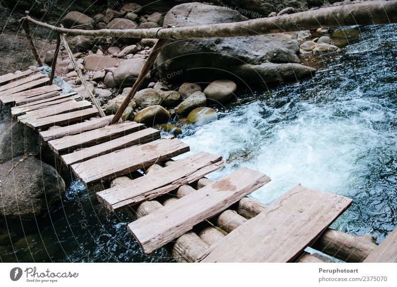 Velo de Novia Wasserfall schön Ferien & Urlaub & Reisen Berge u. Gebirge Natur Landschaft Baum Park Wald Felsen Brücke natürlich grün weiß amerika Hintergrund