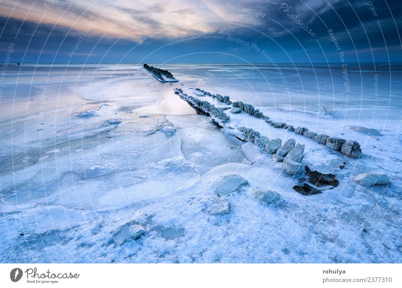 gefrorener Wellenbrecher in Eis auf dem Ijsselmeer, Niederlande Ferien & Urlaub & Reisen Meer Winter Natur Landschaft Himmel Wolken Horizont Wetter Wind Frost