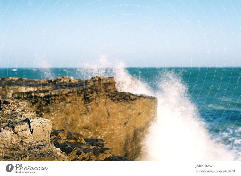 Ne Welle machen Ferien & Urlaub & Reisen Ausflug Ferne Freiheit Felsen Wellen Küste Bucht Riff Meer Insel nass Heimweh Fernweh gereizt Natur spritzen Gischt