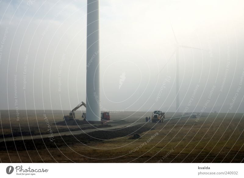 Windkraft Baustelle Wirtschaft Industrie Energiewirtschaft Erneuerbare Energie Windkraftanlage Umwelt Natur Herbst schlechtes Wetter Nebel Wege & Pfade bauen