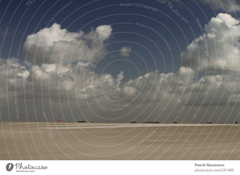 Sky and sand Ferien & Urlaub & Reisen Ferne Freiheit Sommer Strand Meer Haus Umwelt Wolken Horizont Wind Nordsee Leuchtturm Sand atmen Bewegung Erholung