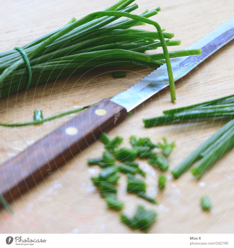 Schnittleiche Lebensmittel Kräuter & Gewürze Ernährung Bioprodukte Vegetarische Ernährung Messer frisch lang lecker grün Appetit & Hunger Schnittlauch