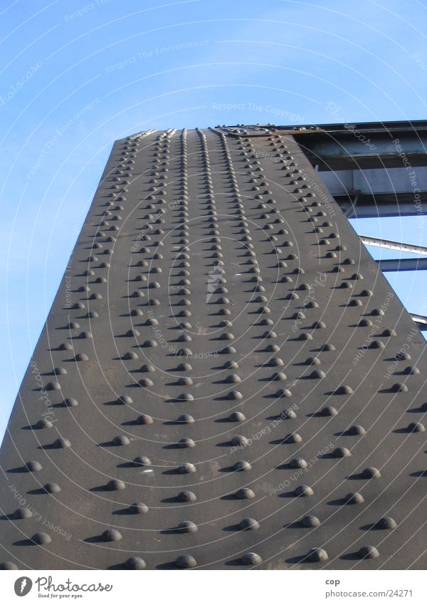 Stahlnieten robust Industrie Brücke Niete