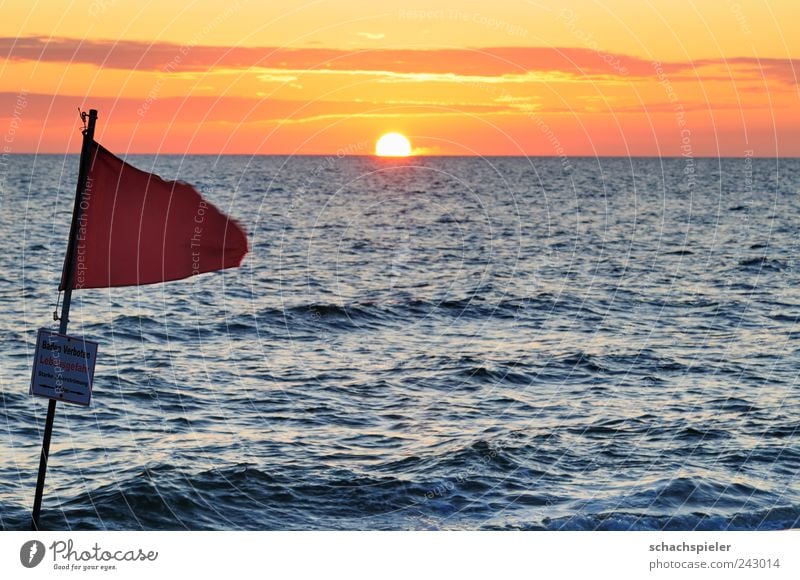 Huch - ein Sonnenuntergang Erholung Ferien & Urlaub & Reisen Tourismus Sommer Sommerurlaub Strand Meer Wellen Natur Wasser Wolken Sonnenaufgang Küste Nordsee