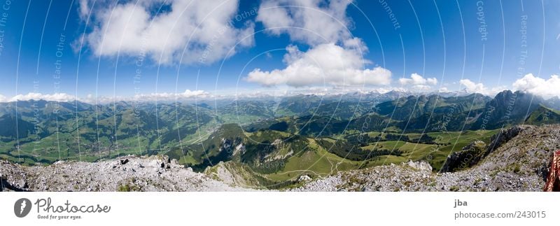 Panorama Saanenland Bergsteigen Ferien & Urlaub & Reisen Expedition Sommer Berge u. Gebirge wandern Natur Landschaft Urelemente Luft Himmel Schönes Wetter
