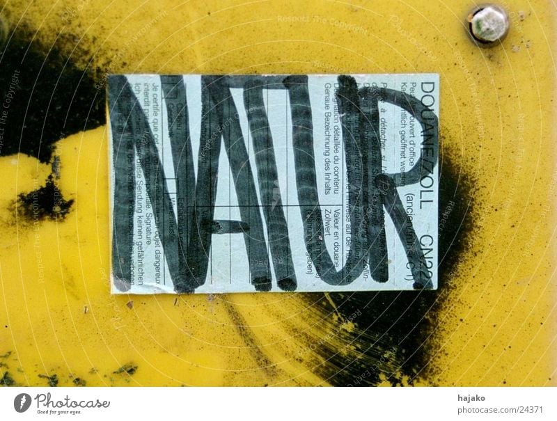 Naturverbunden Etikett Blech obskur Schriftzeichen Schilder & Markierungen schwarz-gelb Graffiti