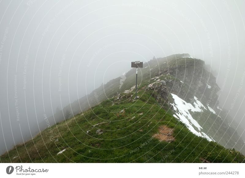 Mordor - Grenzposten Umwelt Urelemente Wolken Herbst schlechtes Wetter Nebel Regen Schnee Gras Felsen Alpen Berge u. Gebirge Kalkalpen Karwendelgebirge Gipfel