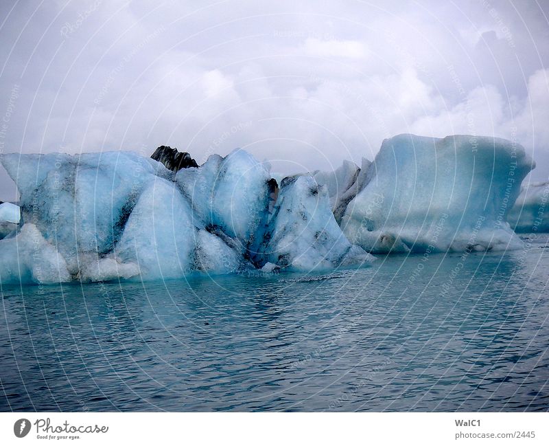 Gletschersee 03 Eisberg Gebirgssee Gletscher Vatnajökull Wasserfahrzeug Island Umweltschutz Nationalpark unberührt Europa Natur Kraft Energiewirtschaft Eisblock