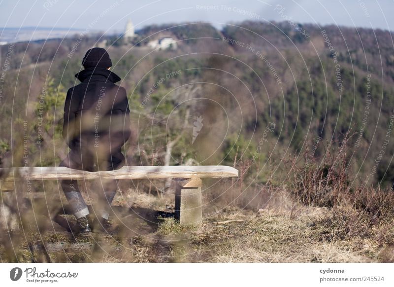 Aussichtpunkte Wohlgefühl Zufriedenheit Erholung ruhig Ausflug Ferne Freiheit wandern Mensch Mann Erwachsene Umwelt Natur Landschaft Wald Berge u. Gebirge