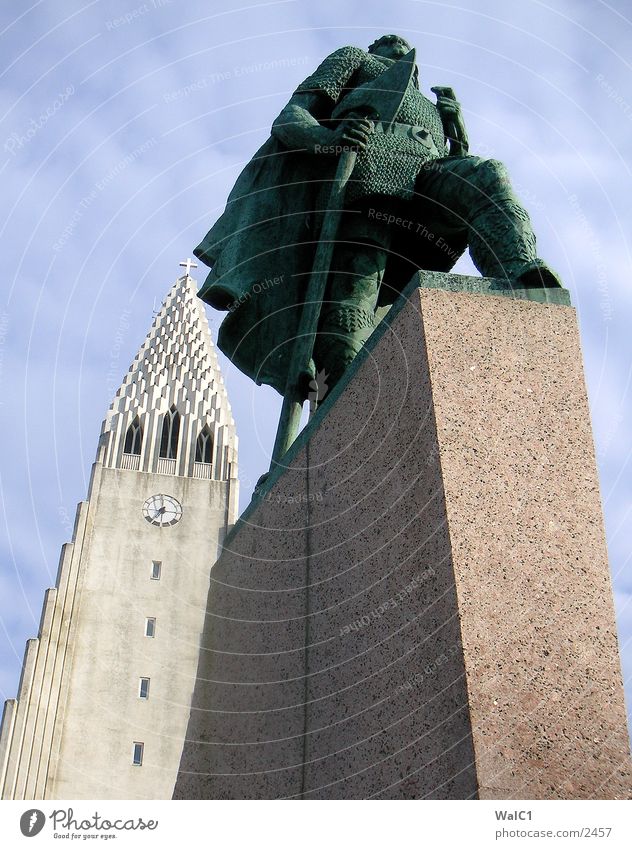 Reykjavik Island Reykjavík Denkmal Statue Wikinger Axt Europa Eiriksson Religion & Glaube Staatsgründer