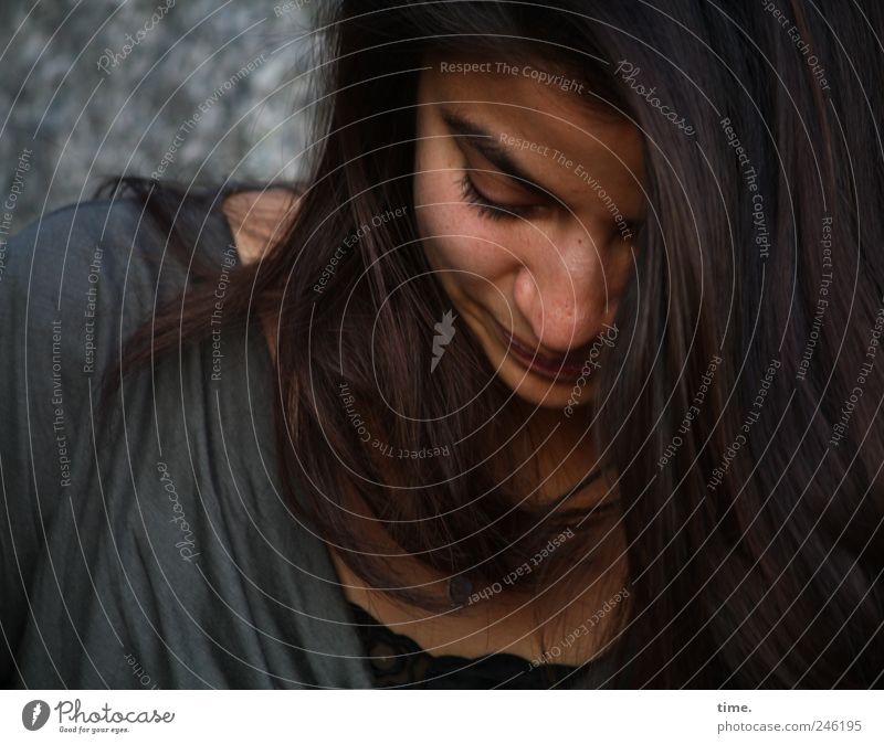 Stella Cruz | Roots schön Haare & Frisuren Gesicht Zufriedenheit Mensch feminin Junge Frau Jugendliche Erwachsene Kopf Auge 1 18-30 Jahre langhaarig Denken