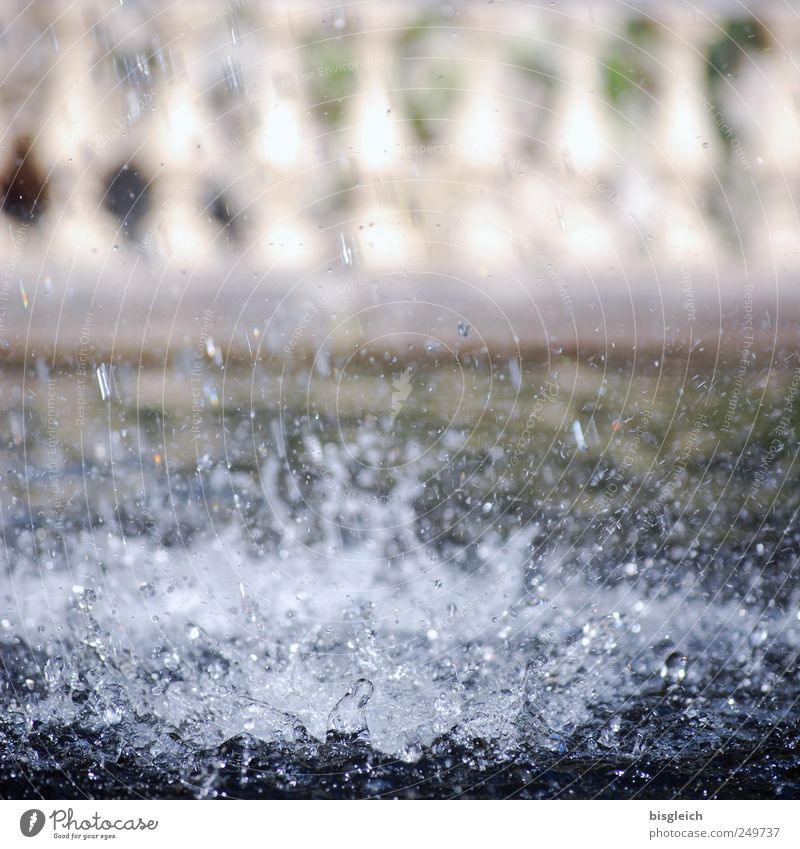 Wasserspiel Wassertropfen Ein Lizenzfreies Stock Foto Von Photocase