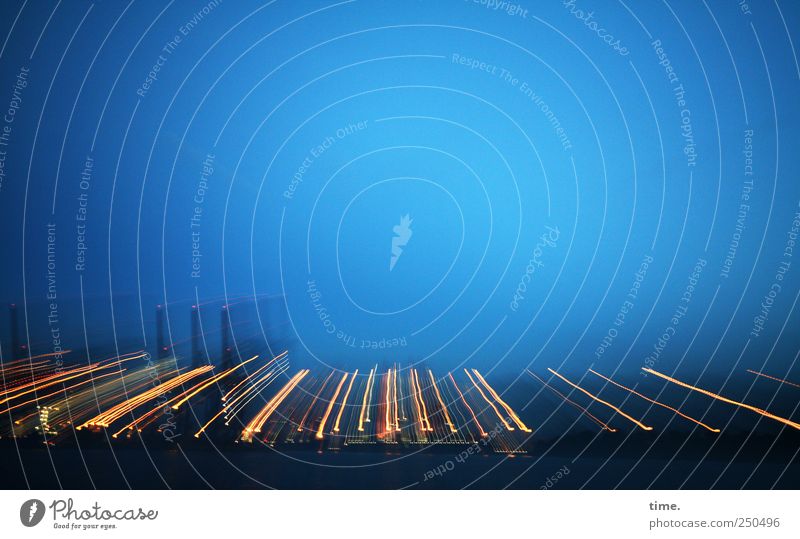 Schichtwechsel Arbeit & Erwerbstätigkeit Wirtschaft Industrie Güterverkehr & Logistik Dienstleistungsgewerbe Technik & Technologie Wasser Küste Flussufer