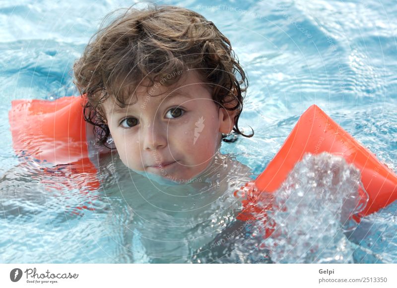 Junge lernt schwimmen schön Schwimmbad Spielen Ferien & Urlaub & Reisen Meer Kind Mensch Baby Kleinkind Familie & Verwandtschaft Kindheit blond klein unschuldig