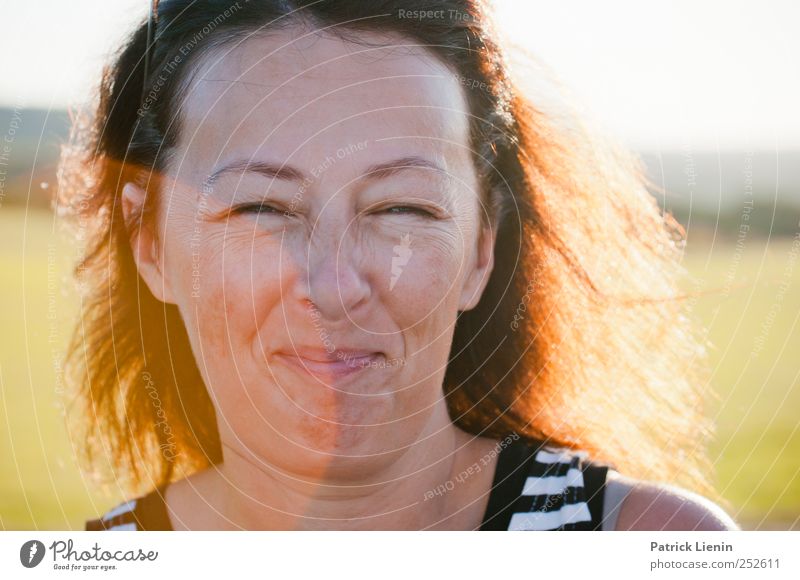 feeling good | Chamansülz Mensch feminin Frau Erwachsene Kopf 1 30-45 Jahre Erholung genießen lachen leuchten frech frei Freundlichkeit Fröhlichkeit frisch