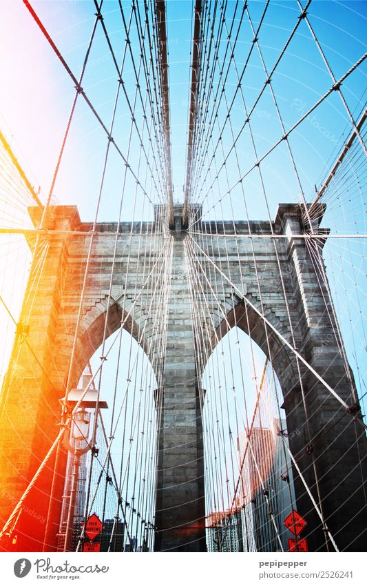 Brooklyn Bridge Ferien & Urlaub & Reisen Tourismus Sightseeing Städtereise Schönes Wetter USA Hauptstadt Stadtzentrum Brücke Bauwerk Architektur Mauer Wand