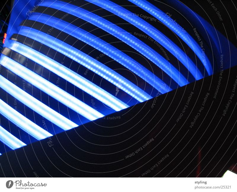 Blaue Lichtstangen hell-blau dunkel Lampe Elektrisches Gerät Technik & Technologie spacecenter leuchten