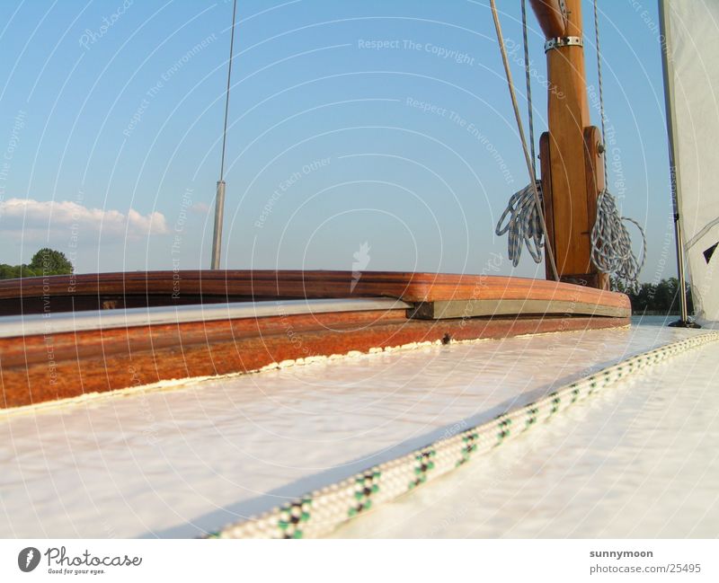 Segeldeck Segelboot Segeln Wasserfahrzeug Europa Sonnendeck auf dem Segelboot