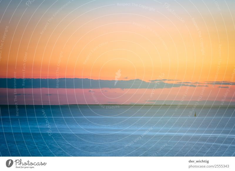 Sonnenuntergang an der Nordsee Umwelt Natur Landschaft Wasser Himmel Wolken Horizont Sonnenaufgang Herbst Schönes Wetter Küste Büsum Menschenleer Boje maritim