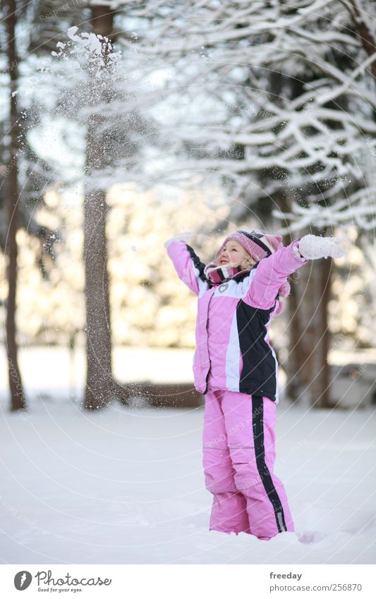 Schneeee.... Gesundheit Freizeit & Hobby Spielen Winter Winterurlaub Garten Mädchen Kindheit Arme 1 Mensch 3-8 Jahre Klimawandel Wald Hose Jacke Handschuhe