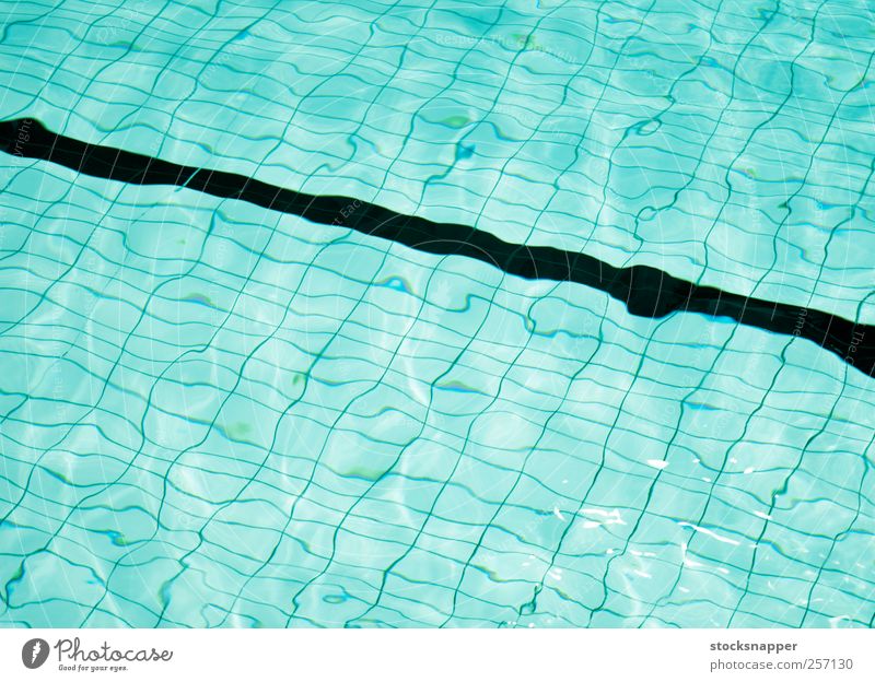 Schwimmbad Wasser Fliesen u. Kacheln Linie Menschenleer Konsistenz Muster Wellenlinie