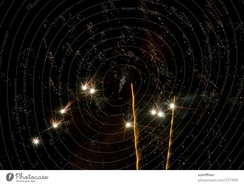 Lasst es krachen! Nachtleben Feste & Feiern Feuerwerk Silvester u. Neujahr Stern (Symbol) Sternenhimmel Nachthimmel Sternschnuppe schwarz glänzend Lampe