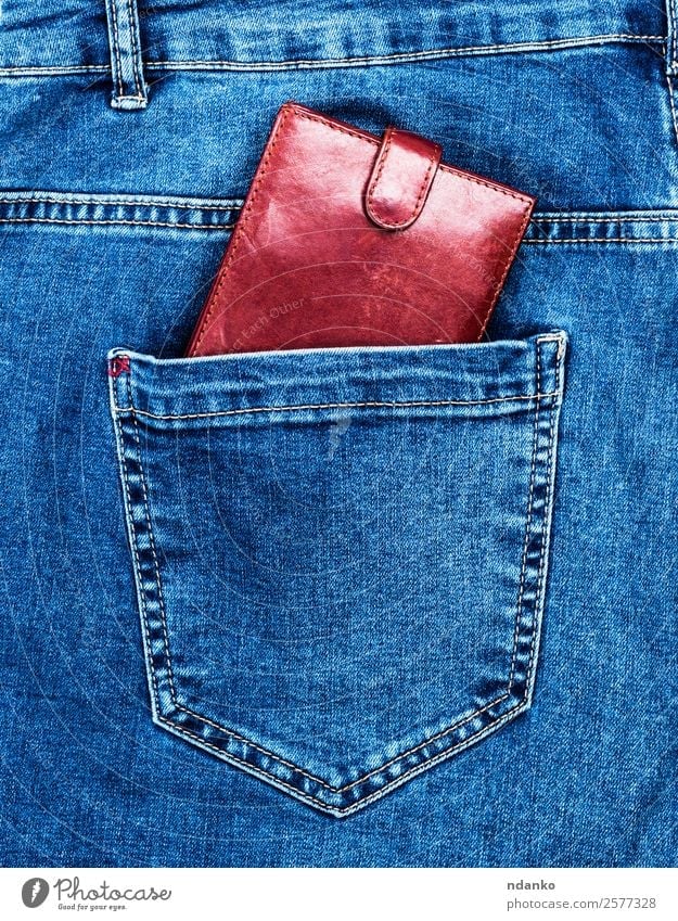 braune Ledergeldbörse Geld Kapitalwirtschaft Business Mode Bekleidung Hose Jeanshose Stoff blau Risiko Rücken Leinwand Entwurf Baumwolle Jeansstoff finanziell