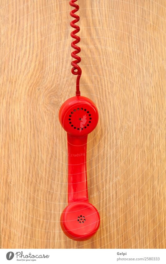Altes rotes Telefon Büro Telekommunikation Business Holz Kunststoff Linie alt hören Kommunizieren Telefongespräch retro braun Farbe Kontakt erhängen Kabel