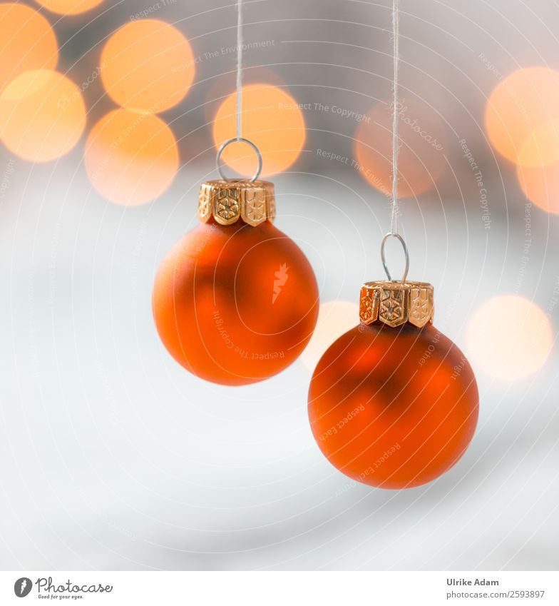 Hängende Weihnachtskugeln Stil Design Postkarte Feste & Feiern Weihnachten & Advent Lichterkette Glas Gold Kugel glänzend hängen leuchten Kitsch Wärme grau