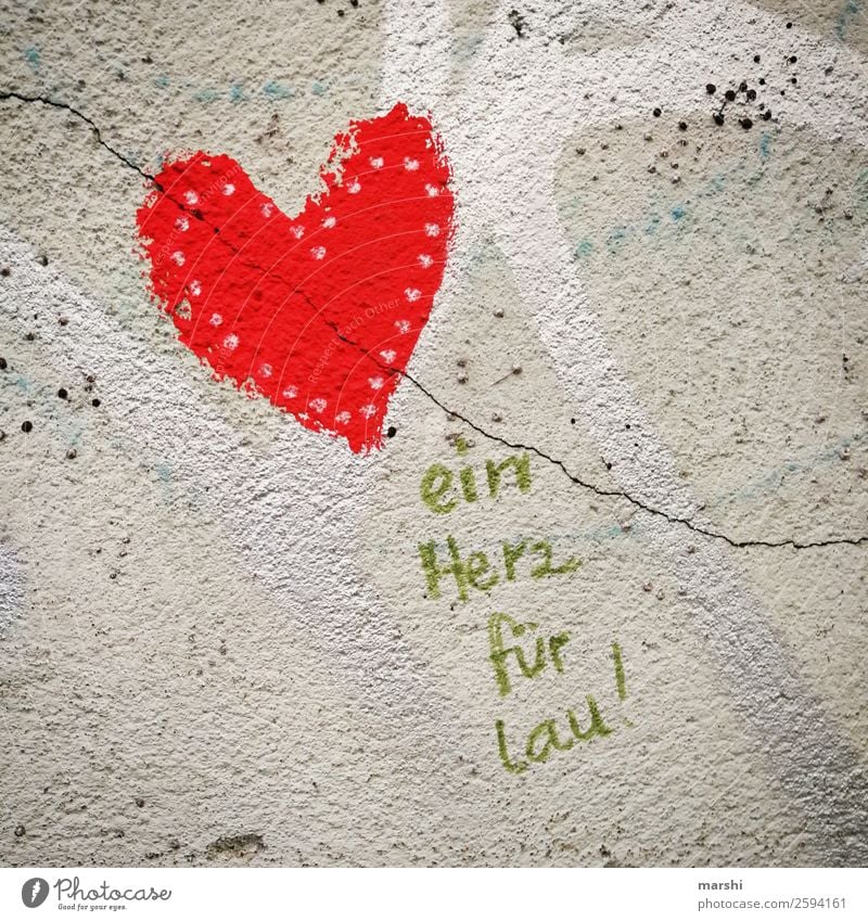 ein Herz für ... Mauer Wand Fassade Dekoration & Verzierung Zeichen Schriftzeichen Graffiti Gefühle Stimmung Liebe Verliebtheit Wandmalereien Liebesbekundung