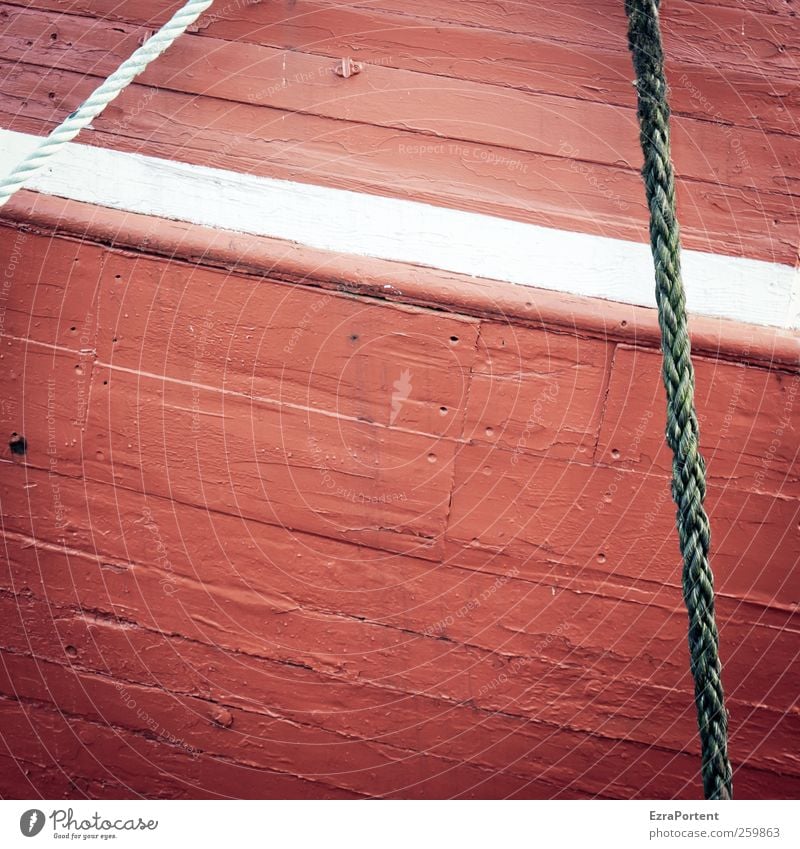 die weiße Planke Ostsee Schifffahrt Fischerboot Wasserfahrzeug Seil Holz rot Schiffsplanken Schiffsrumpf Quadrat Linie Norden Meer Anstrich Farbstoff abstrakt
