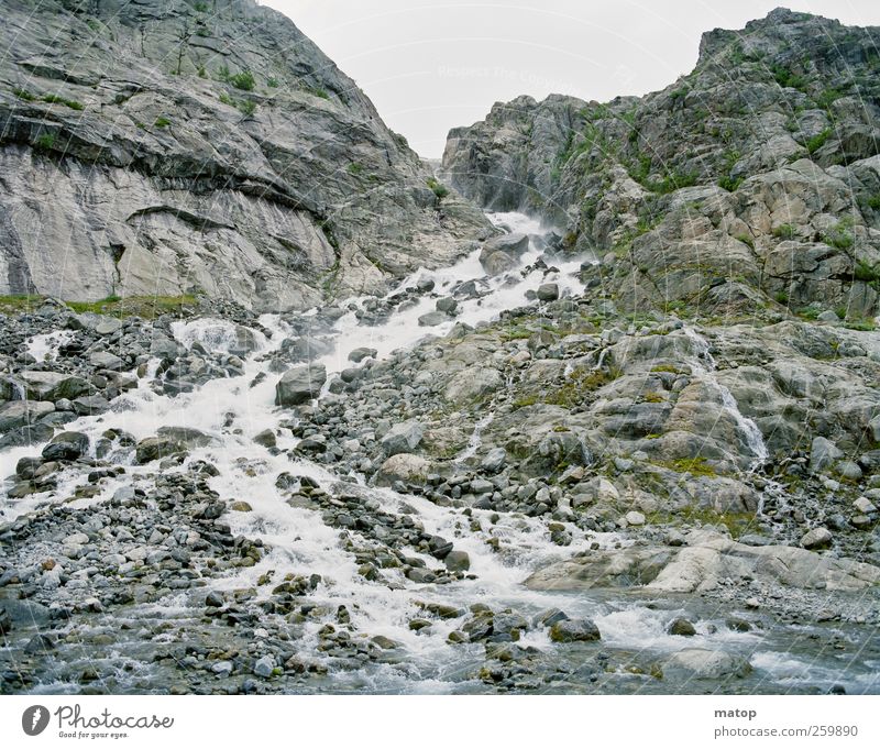 Schmelzwasser Ferien & Urlaub & Reisen Tourismus Berge u. Gebirge Natur Landschaft Urelemente Wasser Klimawandel Felsen Folgefonna Nationalpark Hardanger