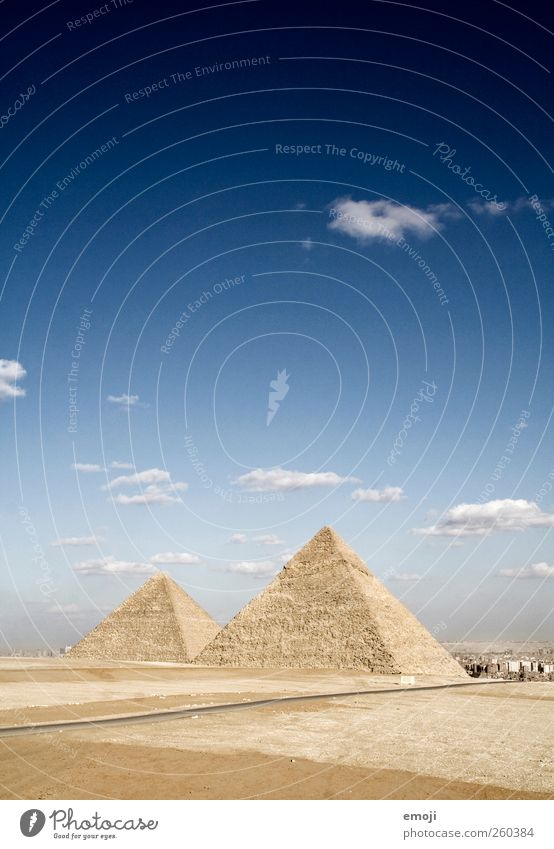 ^^ Umwelt Natur Landschaft Himmel Schönes Wetter Dürre Wüste außergewöhnlich weltwunder Gizeh Pyramide Pyramiden von Gizeh 2 Kunst Kultur Kulturdenkmal