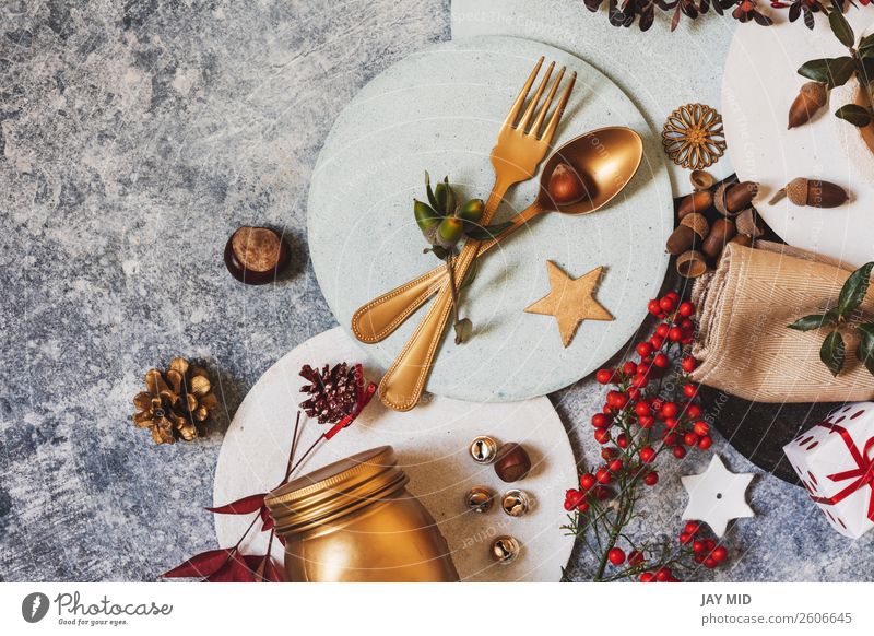 Feiertags-Tischdecke lustiger Weihnachtstisch mit Ornamenten Abendessen Teller Freude Glück Winter Dekoration & Verzierung Restaurant Ostern Erntedankfest