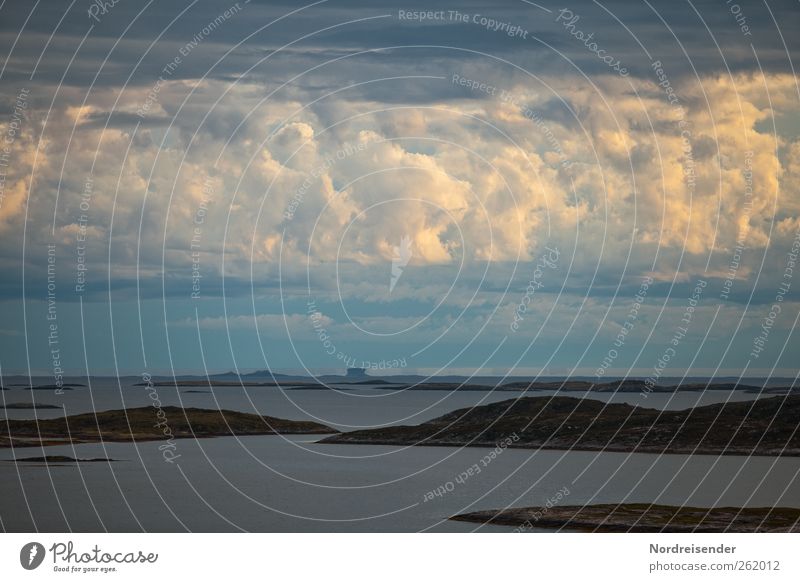 Parallelwelten Sinnesorgane ruhig Meditation Landschaft Urelemente Gewitterwolken Klima Unwetter Hügel Küste Meer Insel blau weiß Glaube demütig Sehnsucht