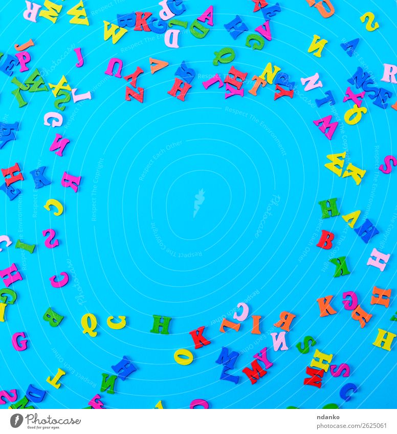 mehrfarbige englische Alphabetbuchstaben Freude Spielen Dekoration & Verzierung Bildung Kind Schule Spielzeug Holz blau gelb grün rosa rot Farbe Hintergrund