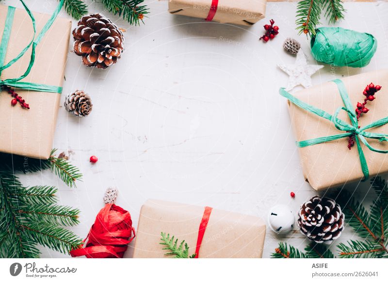 Weihnachtsgeschenke und natürliche Ornamente Winter Dekoration & Verzierung Tisch Weihnachten & Advent Silvester u. Neujahr Handwerk Natur Baum Papier Holz