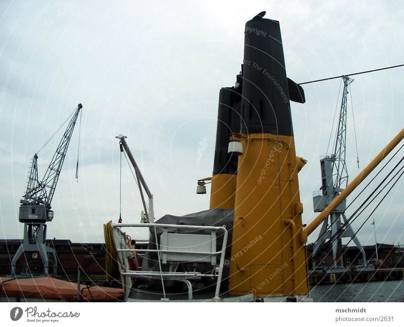 port_view Wasserfahrzeug Kran Lübeck Dinge Hafen Himmel