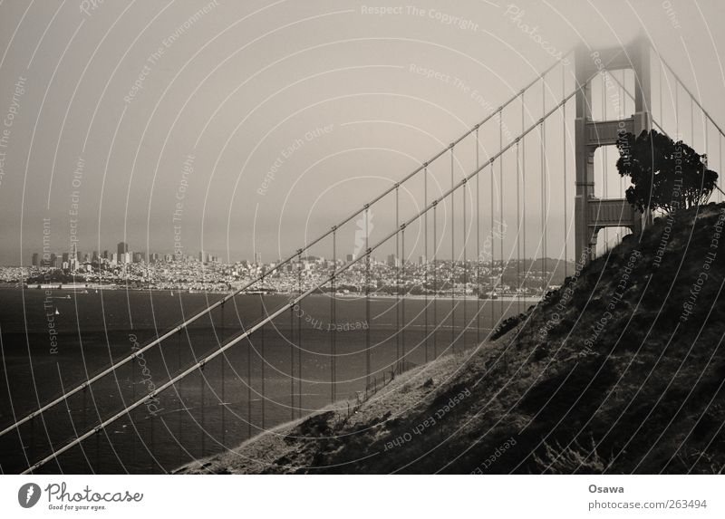 Golden Gate Golden Gate Bridge San Francisco Kalifornien USA Westküste Brücke Hängebrücke Stadt Sehenswürdigkeit Sightseeing Konstruktion Stahlkonstruktion