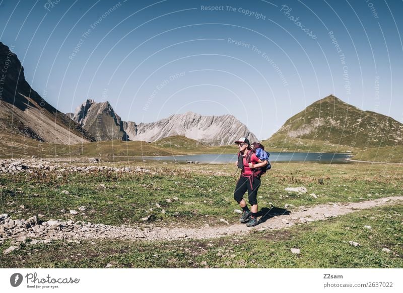 Wandern am unteren Seewisee | E5 Freizeit & Hobby Ferien & Urlaub & Reisen Abenteuer Berge u. Gebirge wandern Junge Frau Jugendliche 18-30 Jahre Erwachsene