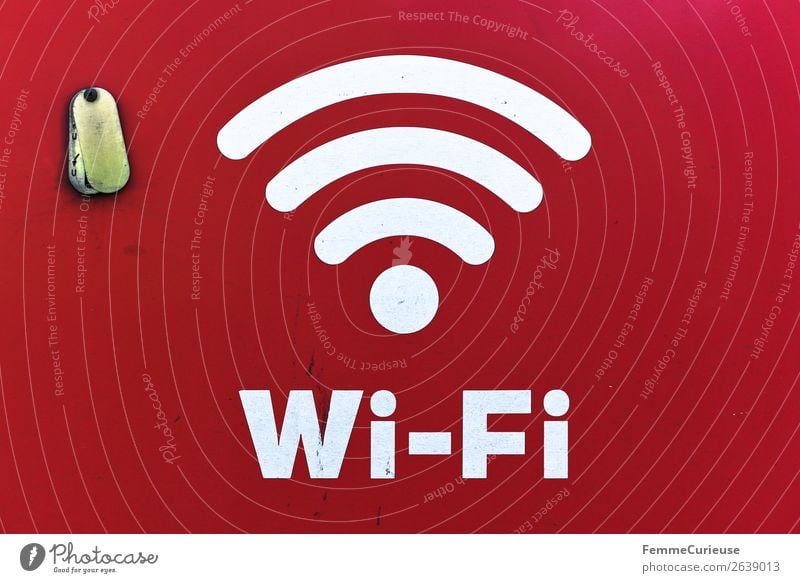 White Wi-Fi sign on red background Zeichen Schriftzeichen Schilder & Markierungen Hinweisschild Warnschild Kommunizieren Internet Computernetzwerk Verbindung