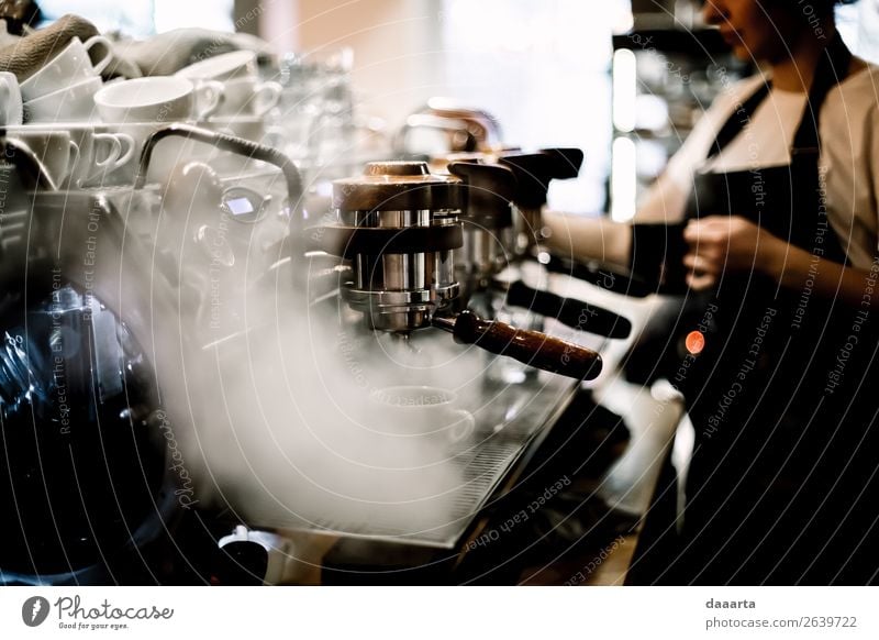 Morgen Kaffee Staub Getränk Heißgetränk Kakao Latte Macchiato Espresso Café Kantine Barista Lifestyle elegant Stil Design Freude Freizeit & Hobby Abenteuer