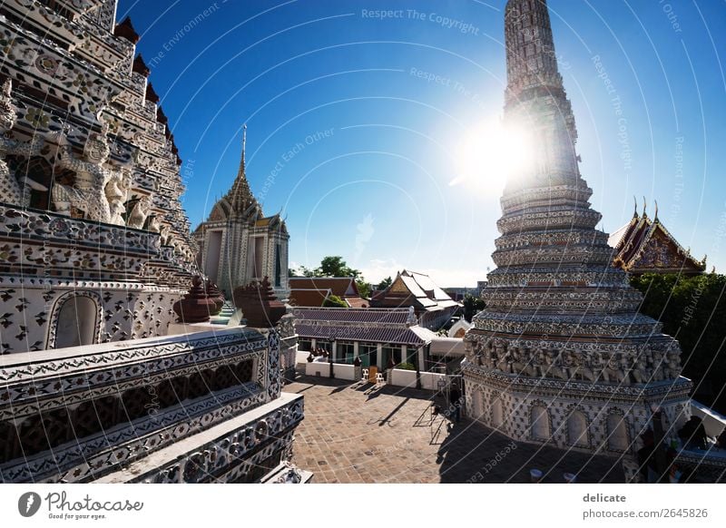 Wat Arun Himmel Sonne Stadt Kirche Palast Bauwerk Gebäude Architektur Sehenswürdigkeit Wahrzeichen Denkmal entdecken Erholung Thailand Bangkok Asien Südostasien